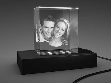 Personalized 3D Crystal Photo Engraving